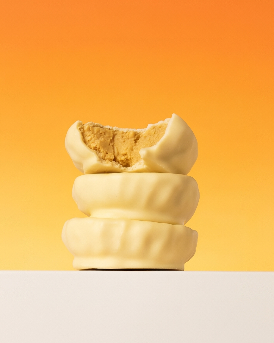 White Choc Peanut Butter Cup (12 Cups)